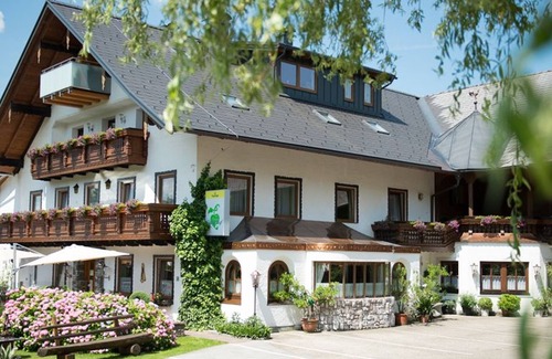 Tiefgraben Apartment | Panorama room with conservatory - Pension Irlingerhof *