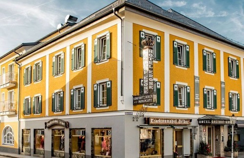 Mondsee House | Panorama room with terrace - Hotel Krone
