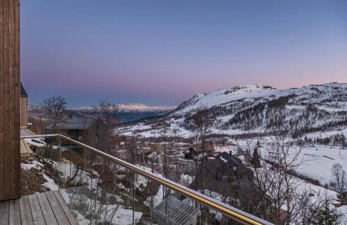 Sogndal Villa | Panoramahytte med fjellutsikt