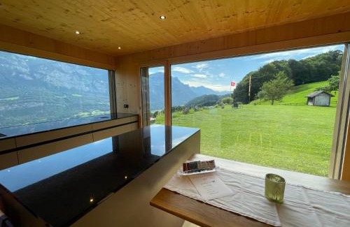 Flums Apartment | Panoramawohnung in 2-Fam-Haus - Nichtraucher, KEINE Haustiere