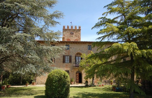 Bucine Villa | Panoramic charming villa, pool, wi-fi, cooking lesson, weddings