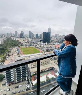 La Victoria Apartment | Panoramic city view from the 25th fl