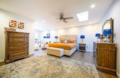 Village of La Jolla House | Panoramic Ocean Vistas With Hot Tub and Firepit