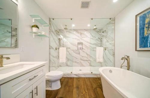 Village of La Jolla House | Panoramic Ocean Vistas With Hot Tub and Firepit