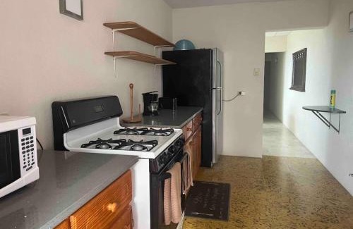 Clapham Apartment | Panoramic Oceanview 2 Near US Embassy