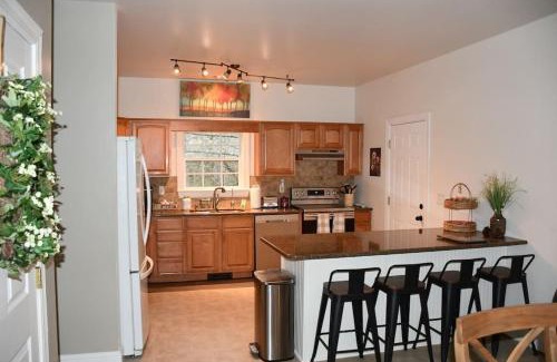 Townsend House | Panoramic Paradise in Townsend