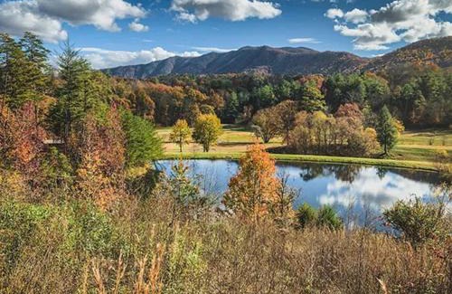 Townsend House | Panoramic Paradise in Townsend