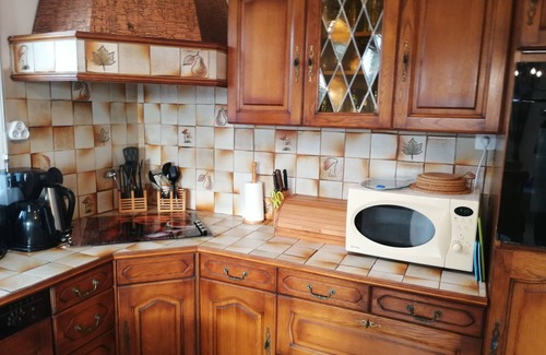 Plozevet House | Panoramic sea view: Comfortable 3* house on a spacious fenced property