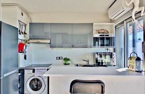 Cros-de-Cagnes Apartment | Panoramic Sea View Studio 24h Checkin