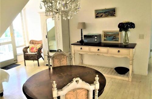 Simon's Town Apartment | Panoramic sea views - loft apartment