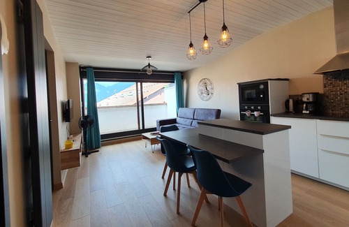 Reyvroz Apartment | Panoramic view of the Valley of Abundance