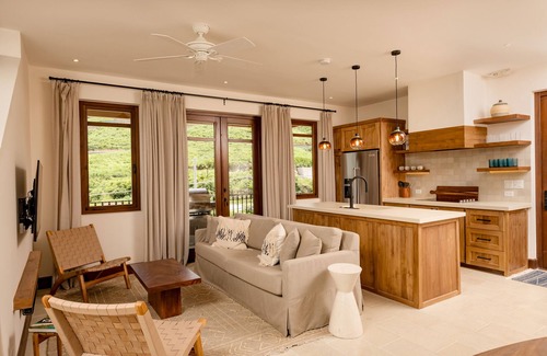 Las Catalinas Apartment | Panoramic View Penthouse with Private Plunge Pool at Las Catalinas