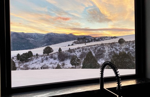 Irwin House | Panoramic Views at Palisades Creek! NEW BUILD 4 Bed 3 Bath Sleeps 8!