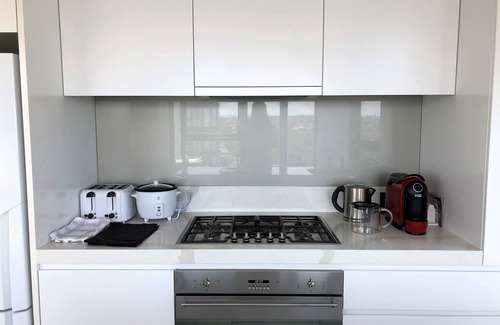 Wolli Creek Apartment | Panoramic views in brand new apartment