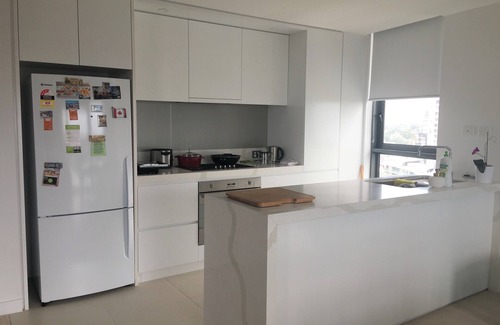 Wolli Creek Apartment | Panoramic views in brand new apartment