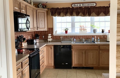 Lake Placid Cottage | Panoramic Views Of The Adirondack Mountains - Pet Friendly