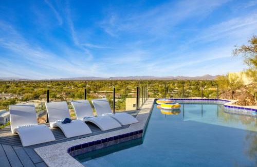 Turquoise Hills House | Panoramic Views Private Pool Patio Lounge w Firepit Royal Palm by AvantStay