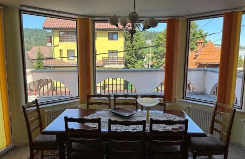 Predeal House | Panoramic Villa in Predeal