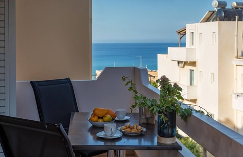 Palaiochora Apartment | Panoramio Apartments