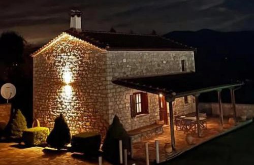Lilaia Ski Chalet | Panos Stone House
