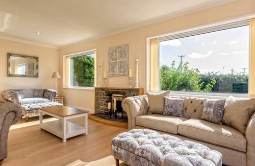 Bwlchtocyn House | Pant Gwyn Bungalow in the beautiful Pwllheli