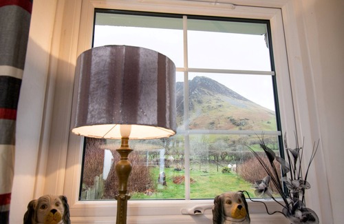 Mawddwy Cottage | Pant - Three Bedroom Cottage, Sleeps 5
