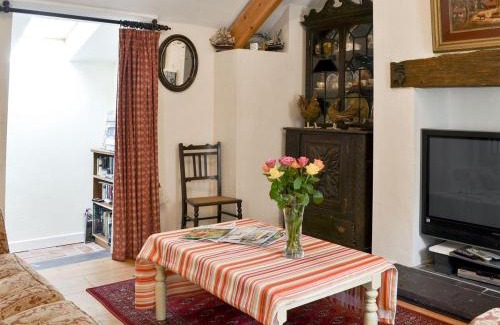 Pentraeth House | Pant Y Mel
