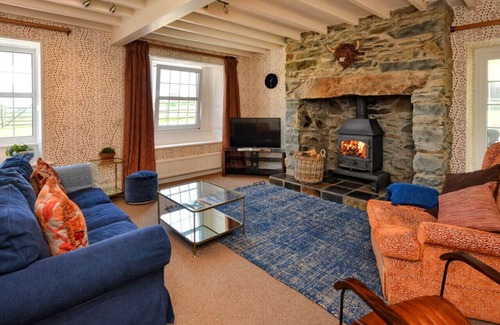Abersoch House | Pant yr Hwch - Five Bedroom House, Sleeps 12