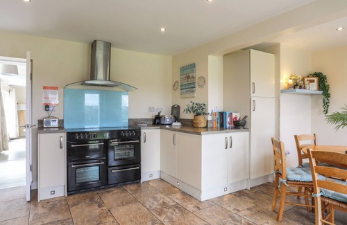 Rhoscolyn Cottage | Pant yr Hyman