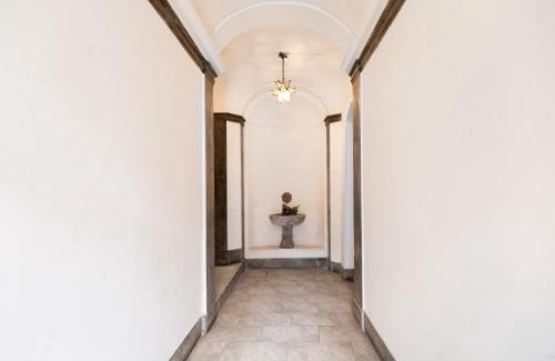 Rione VIII Sant'Eustachio Apartment | Pantheon Winning Position