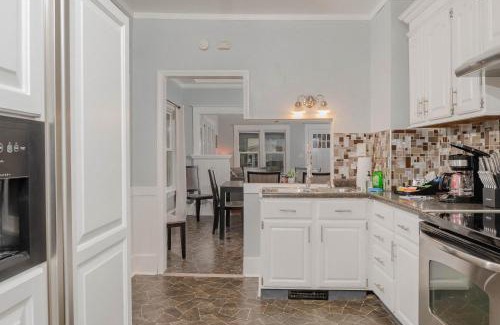 Oshkosh House | Panther