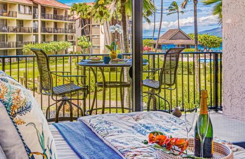 Historic Lahaina Front Street Apartment | Papakea OceanView Studio condo