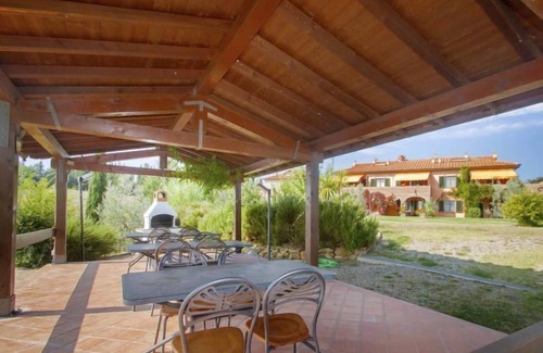 Sughera Apartment | Papavero by Interhome