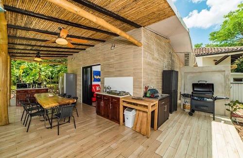 Huacas Apartment | $ Papaya House $