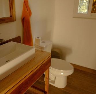 Isla de Utila Apartment | Papaya Republic