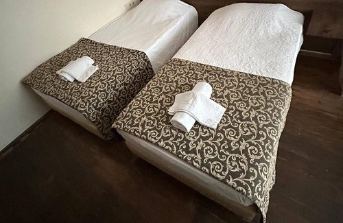 Limonlu Hotel | Paperon Hotel