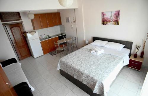 Alexandroupoli Apartment | Papi's Free Parking Apartments 2 - Studio