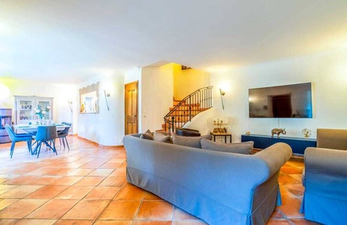 Speracedes Villa | Papillon - Four Bedroom Villa, Sleeps 8
