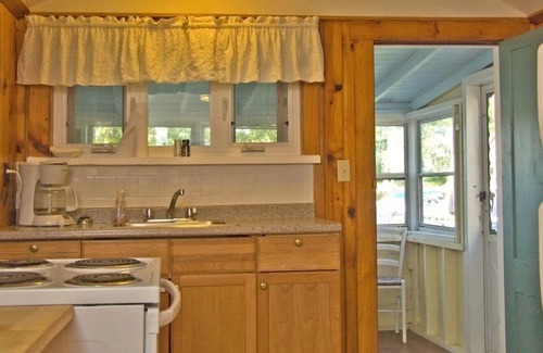 Gilford Cottage | Papoose Cottage at The Inn at Smith Cove