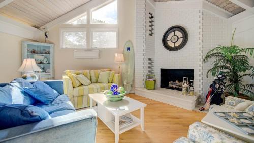 Debordieu Colony House | Par Fore the Course home by Peace Vacations