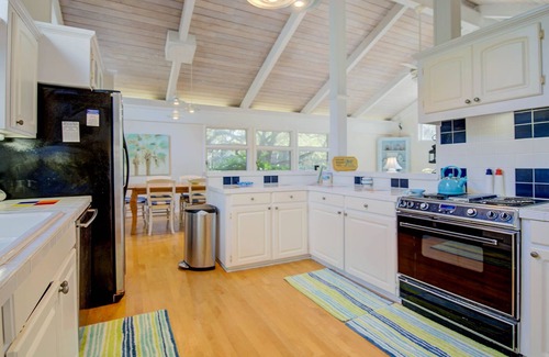 Debordieu Colony House | Par Fore the Course offers a home away from home feel.