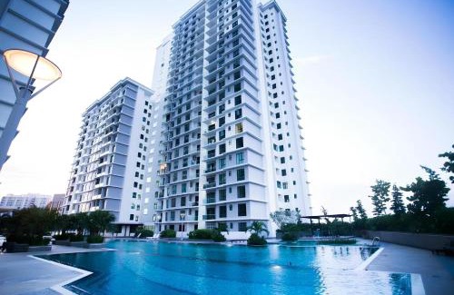 Taman Bukit Mewah Apartment | Paradigm Mall Platino Apartment 2BR 2FREE By Natol