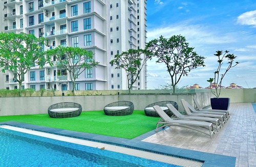Taman Bukit Mewah Condo | Paradigm Residence By Stayrene