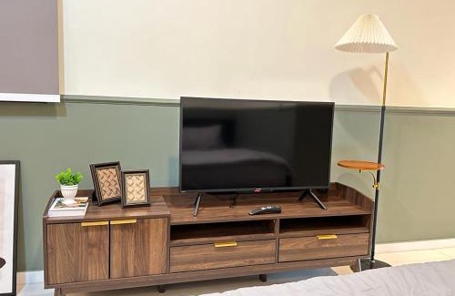 Taman Bukit Mewah Apartment | Paradigm Residence Studio 4pax 2King bed Netflix WiFi