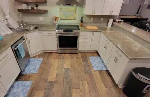 Gulf Breeze Apartment | Paradise Bay Entire Home