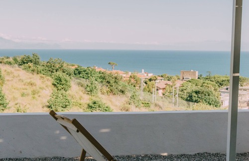 Formia House | PARADISE BY THE SEA