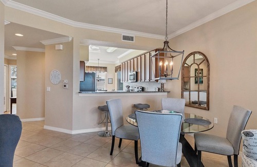 Braden River Condo | Paradise! - Country Club Golf Resort with lots of amenities!