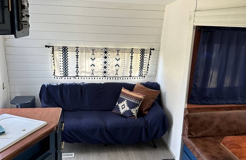 Alton House | Paradise Farm - 1 Bedroom RV