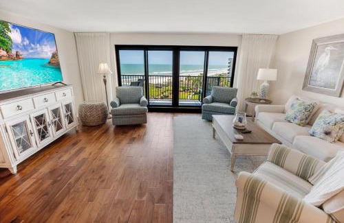 Litchfield by the Sea House | Paradise Found Beachfront Litchfield By the Sea