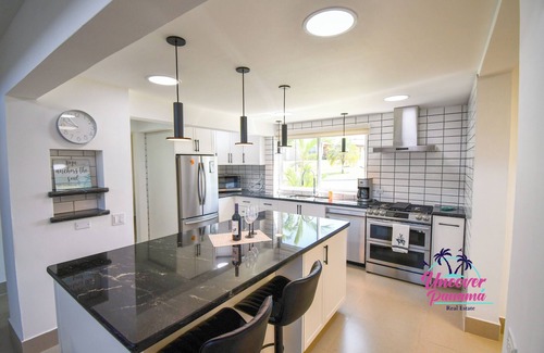 Playa Blanca House | Paradise Found Villa